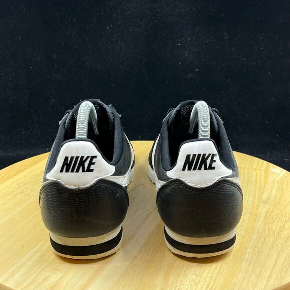Nike Cortez Classic Black White 398436-010 Womens Size 9 - Picture 6 of 10